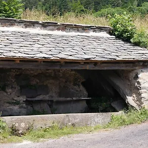 Chez Nave Au Pied Du Meygal Boussoulet